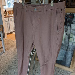 Lululemon Commission Slim Fit 34" Pants